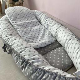 Babyuitrustingsset babynest met voedingskussen babymatras