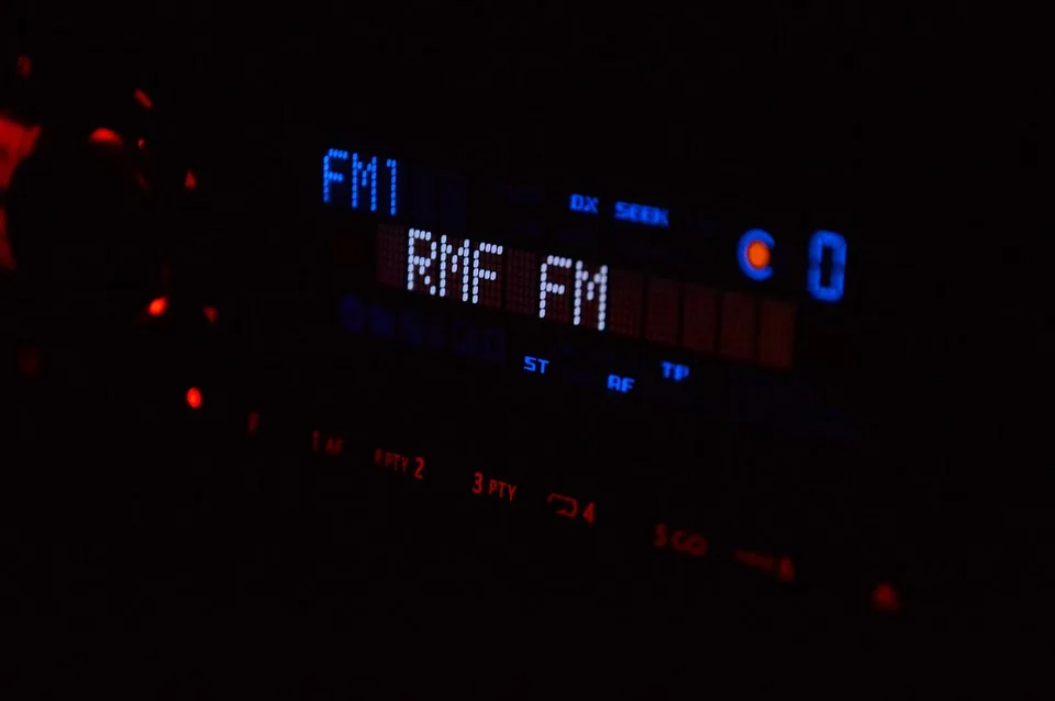 Autoradio in het donker