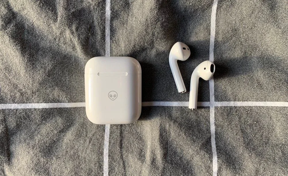 Wat is het Verschil Tussen Airpods 2 en 3?